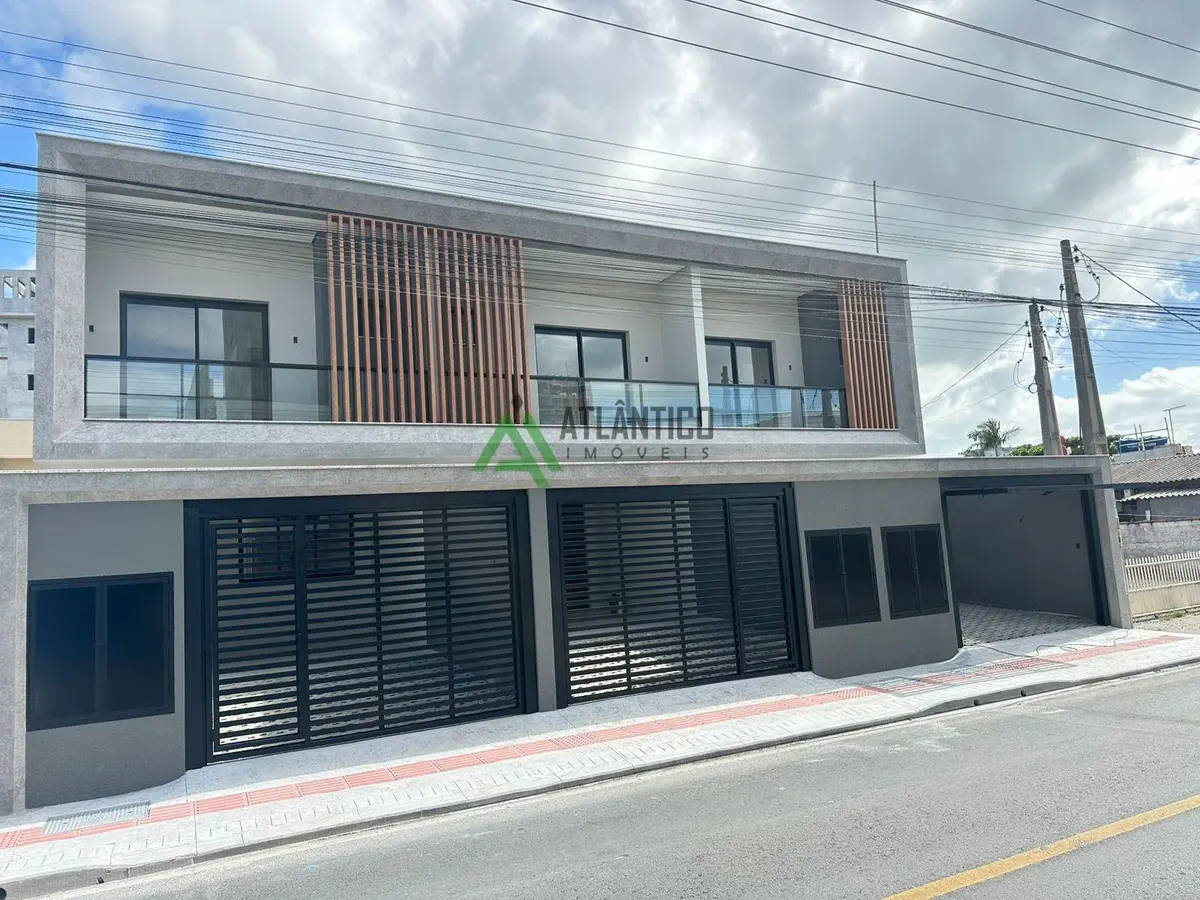 Sobrado 3 quartos à venda em Gravatá, Navegantes — Sobrado em Gravatá — Navegantes · Cód. 1509