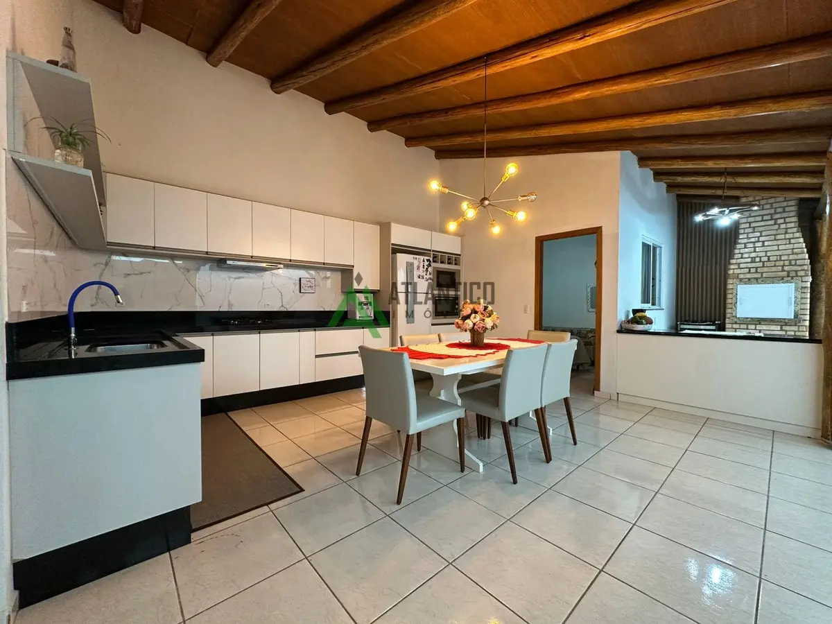Casa 3 quartos à venda em Gravatá, Navegantes — Casa 03 Dorm. em Gravatá — Navegantes · Cód. 1527